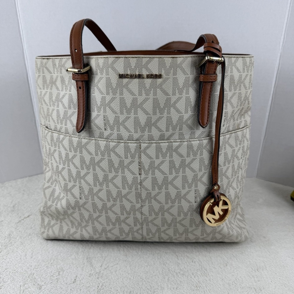 MICHAEL KORS Bedford Large Pocket‎ Vanilla Tote Bag Logo 30S0GBFT3B